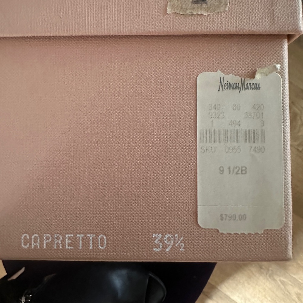 Miu Miu Size 39.5 Heels - image 4